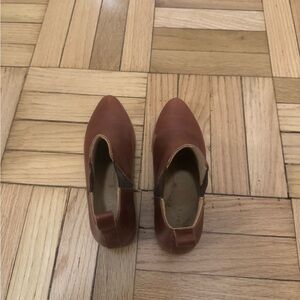 Nisolo Women's Everyday Chelsea Boots Brandy, Leather Women's Shoes